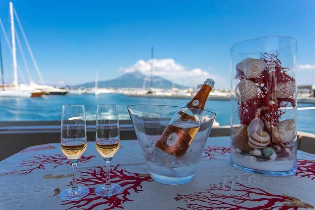 Siriana open space sea front Castellammare di Stabia Exterior foto