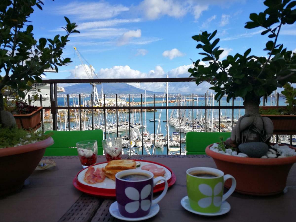 Siriana open space sea front Castellammare di Stabia Exterior foto